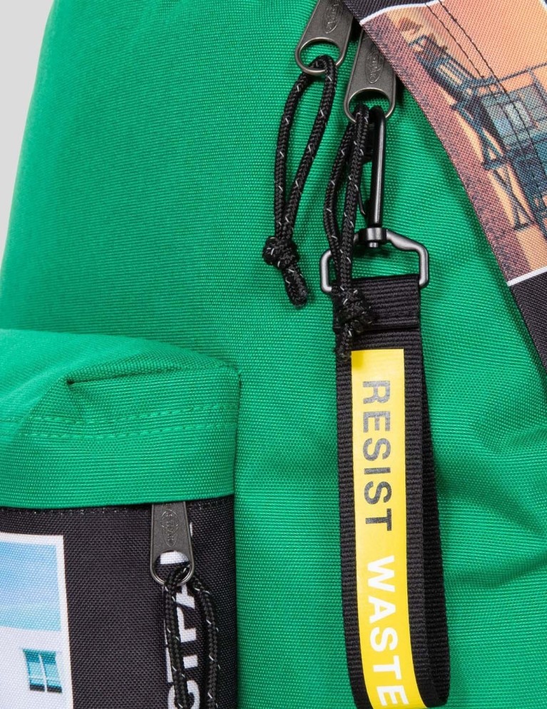 Mochila EASTPAK padded pak ́r resist w52 green